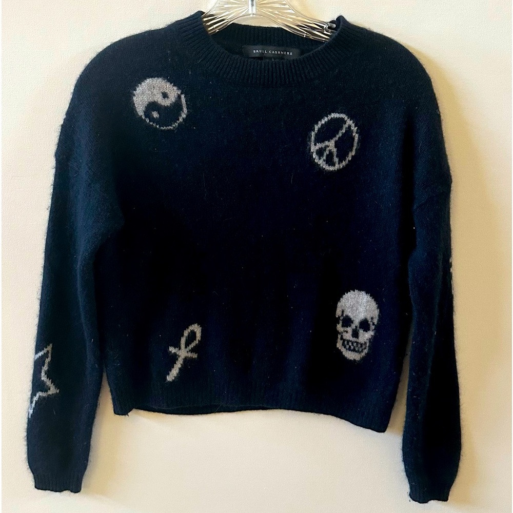 Cashmere Skull sweater small